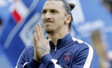 开云体育app-伦纳德末节狂飙19分，公牛关键战突围骑士锁定季后赛