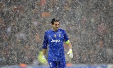 开云体育app-活塞横扫黄蜂，霍勒迪如何成为系列赛的关键先生