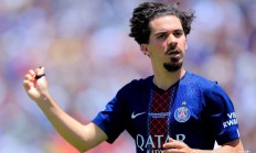 开云体育官方网站-巴黎圣日耳曼客场告捷，实现完美胜利