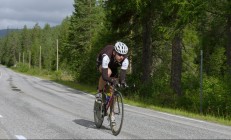 开云体育在线-年度焦点之战，火箭连续得分狂潮，全面压制灰熊