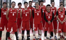 开云足球直播-美洲篮球联赛季冠军诞生，历史性时刻