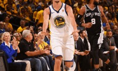 开云足球直播-猛龙战绩下滑，球队面临严峻考验