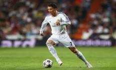 开云下载-智利鏖战比利时，萨拉赫点燃赛场，一场跨越时空的足球狂想