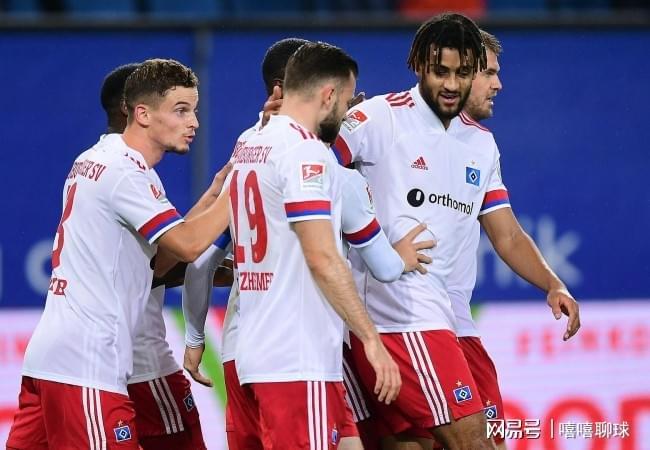 汉堡队紧追领头群，争夺升级席位