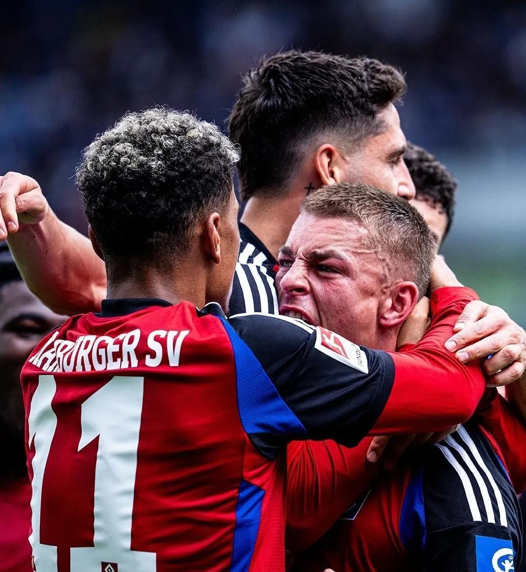 汉堡队紧追领头群，争夺升级席位