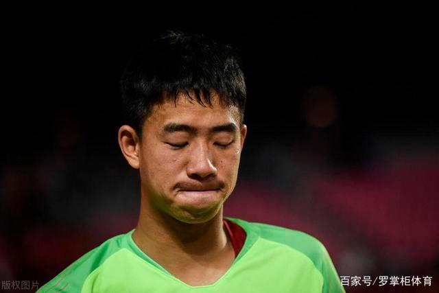 包含梅仔新星表现抢眼，助球队胜利收获关键三分的词条