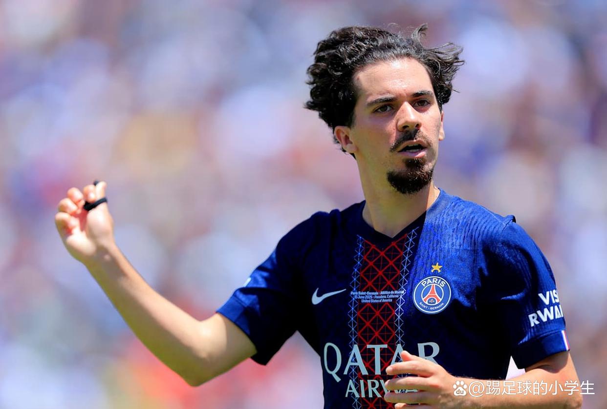 巴黎圣日耳曼客场告捷，实现完美胜利