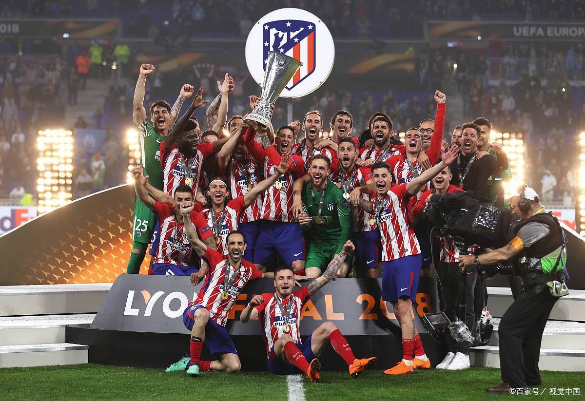 包含里昂晋级欧洲联赛，士气如虹的词条