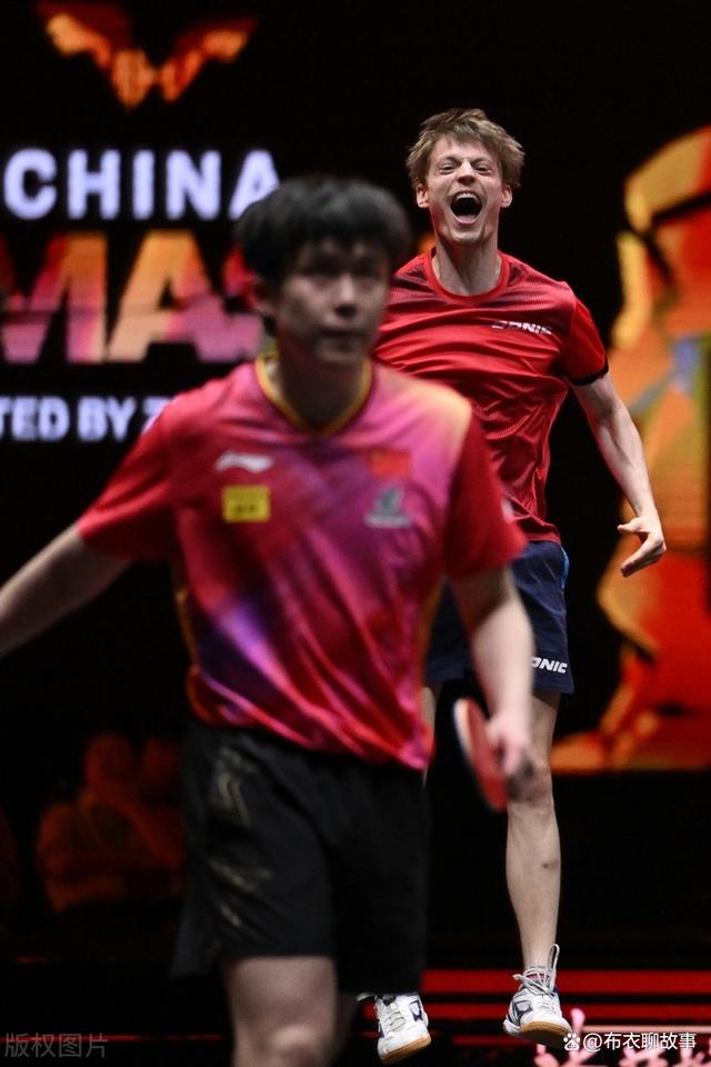 包含泰国羽毛球队爆冷英格兰羽毛球队，林丹统治全场的词条