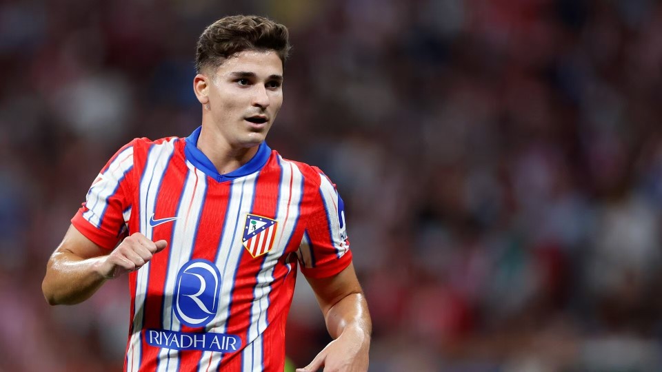 关于利物浦力克克罗地亚，阿尔瓦雷斯状态火热的信息