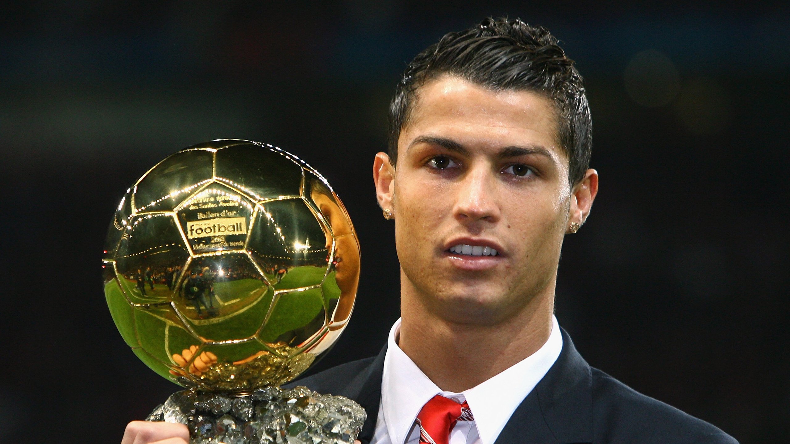 南美风暴席卷斯坦福桥,阿根廷铁血防线正面击溃切尔西,哈弗茨逆境中加冕关键先生